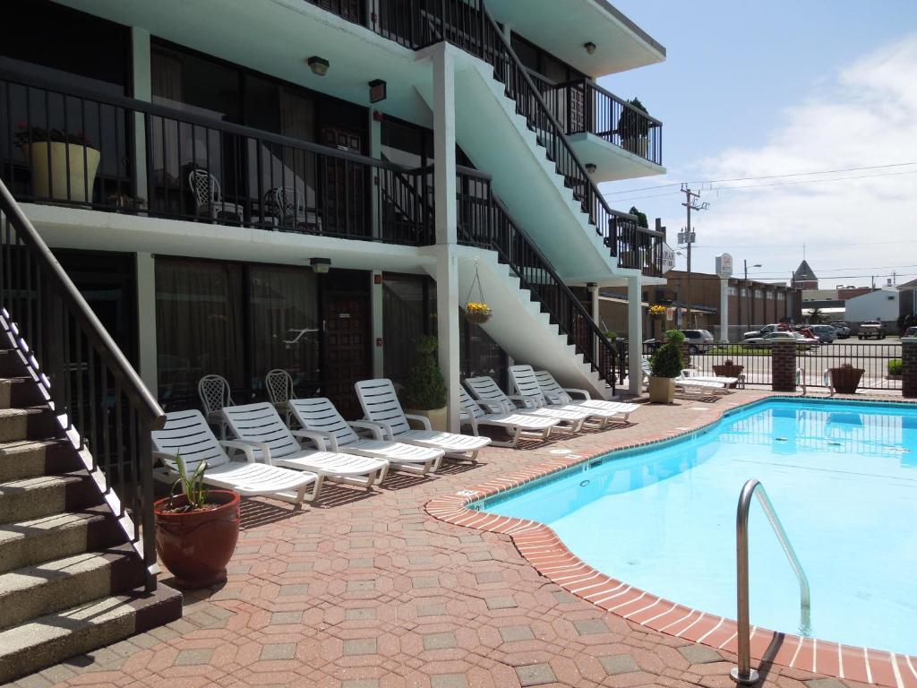 Alamar Resort Inn Virginia Beach Exterior photo